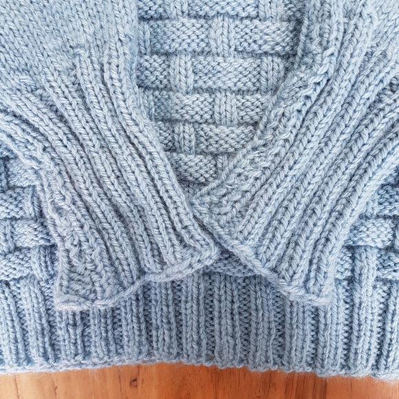 🌏 Handmade knit cardigan sweater x sz M/L - Picture 5 of 16